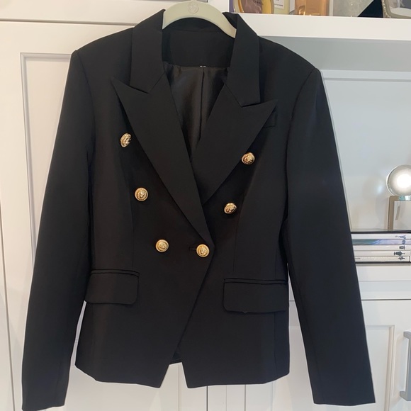 THERAPY LIFE & STYLE Jackets & Blazers - Therapy Life & Style black blazer